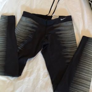 Nike reflective leggings